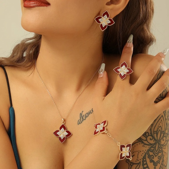 Fashion Jewelry Flower Design FOUR PIECE FULL SET - Picture 3 of 5